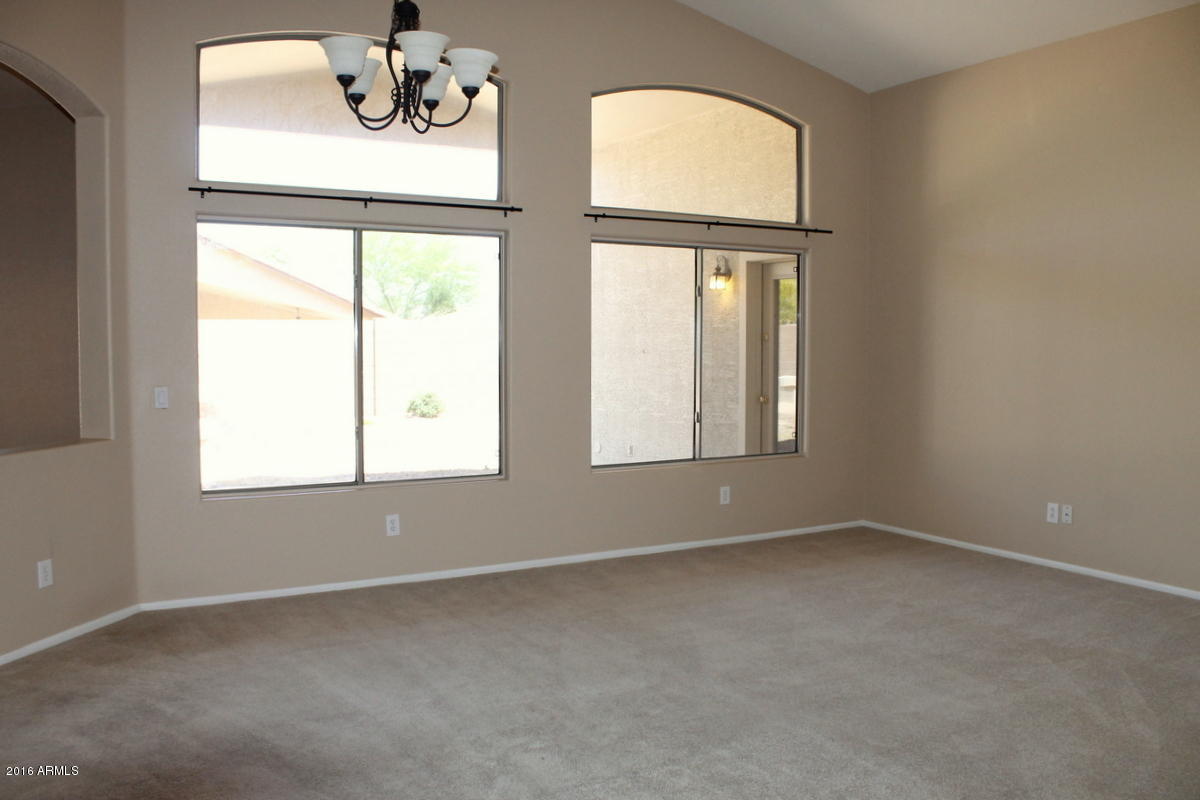 3872 East Simpson Road Gilbert, AZ 85297 - Photo 3 of 32 Living Room