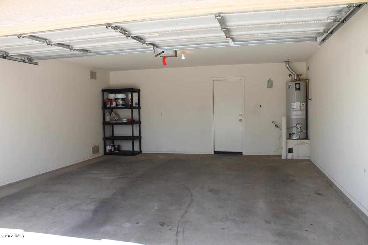 3872 East Simpson Road Gilbert, AZ 85297 - Photo 32 of 32 Garage