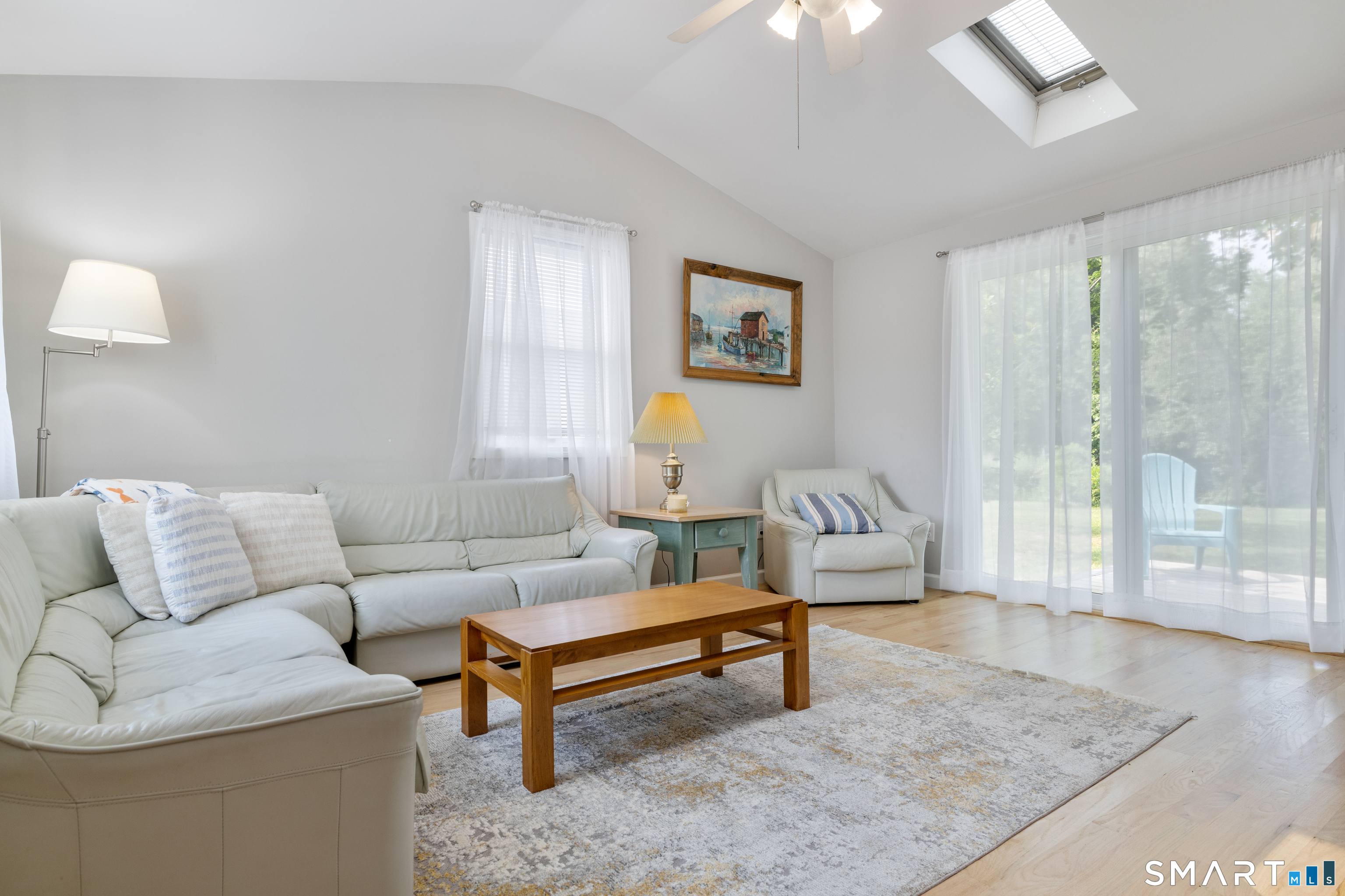 93 Black Point Road East Lyme, CT 06357 - Photo 13 of 27 Gallery Image 13