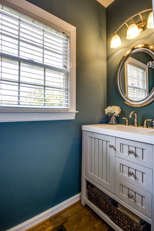 211 Hillside Drive Franklin, TN 37067 - Photo 14 of 43 a view of a livingroom with furniture