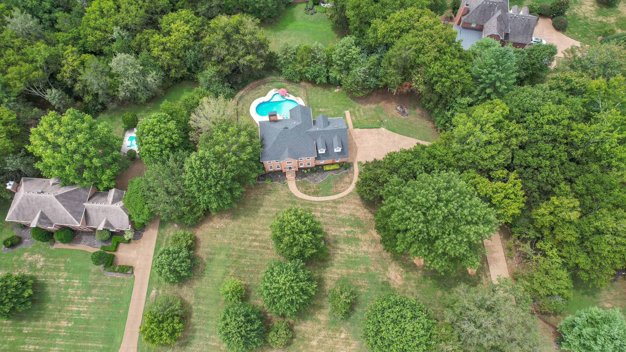 211 Hillside Drive Franklin, TN 37067 - Photo 40 of 43 an aerial view of a house with a yard