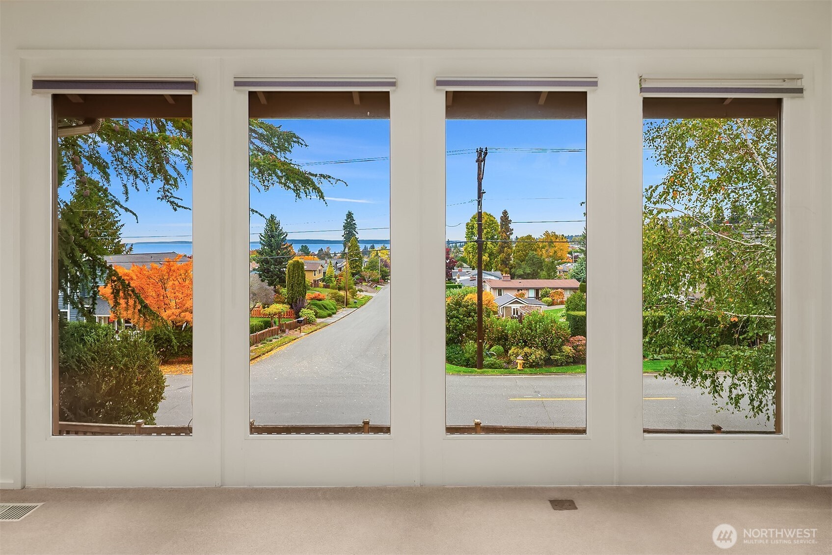 637 Elm Place Edmonds, WA 98020 - Photo 20 of 34 a view of front door