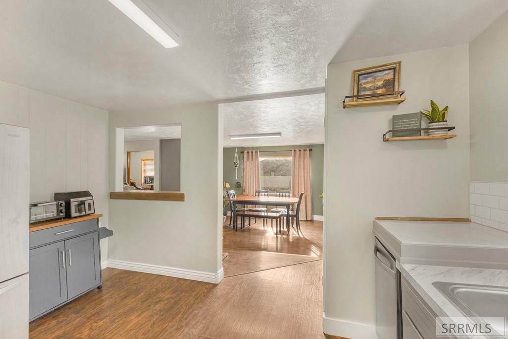 3242 East Lincoln Road Idaho Falls, ID 83401 - Photo 15 of 47 Kitchen