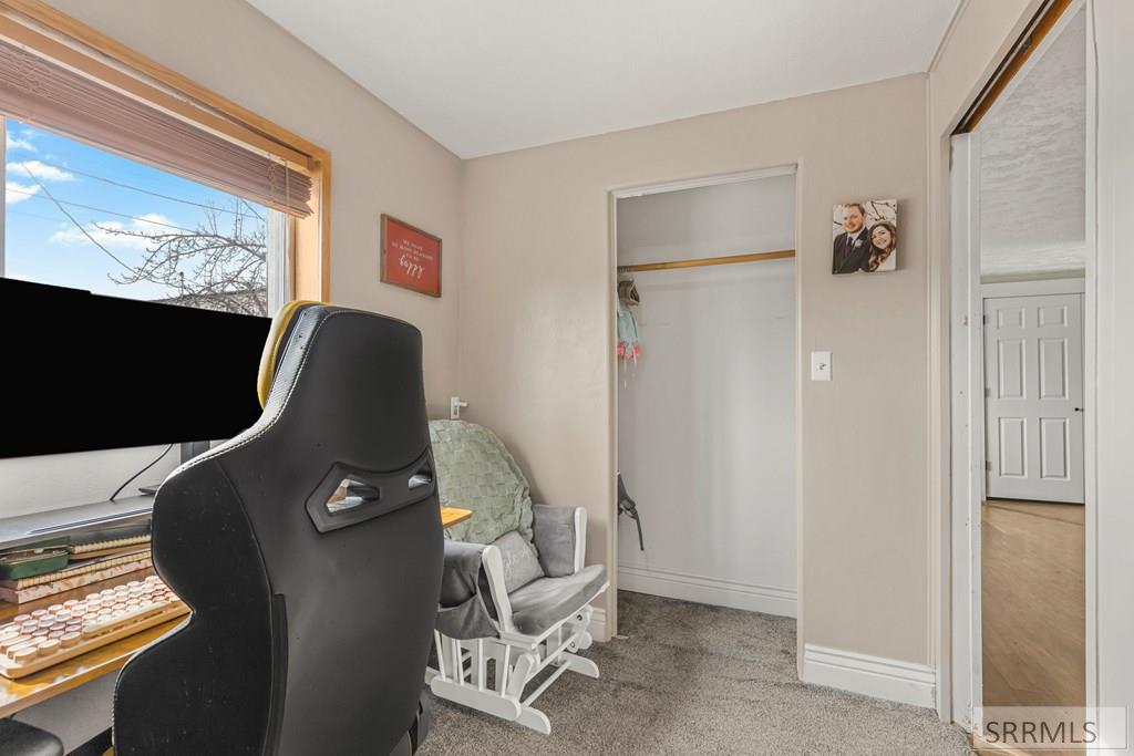 3242 East Lincoln Road Idaho Falls, ID 83401 - Photo 28 of 47 Bedroom 3