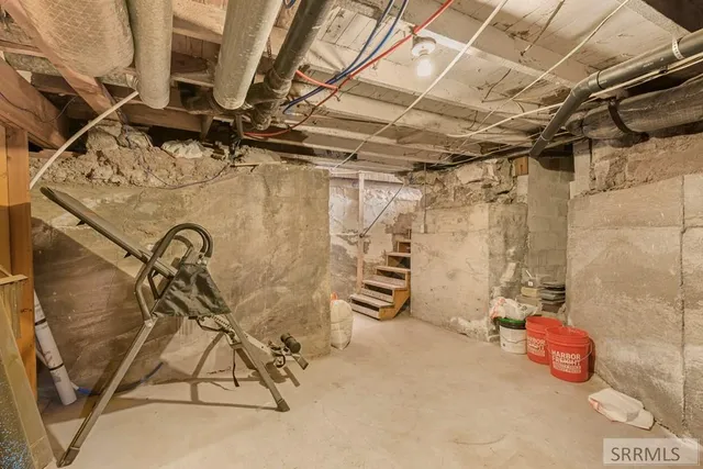 $329,000 | 3242 East Lincoln Road, Idaho Falls, ID 83401