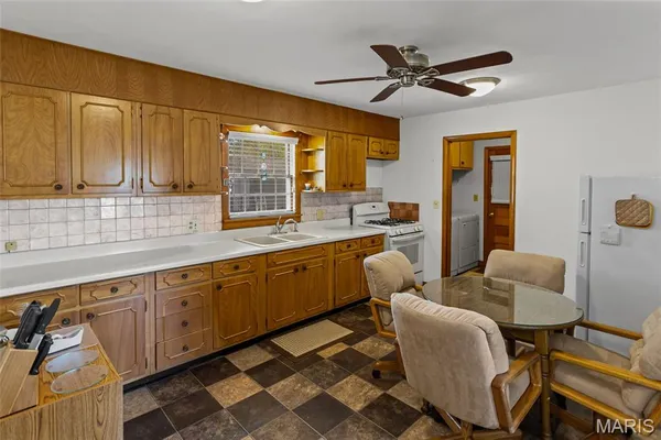 $152,000 | 400 Easton Avenue, Jerseyville, IL 62052