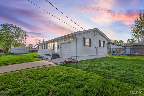 $152,000 | 400 Easton Avenue, Jerseyville, IL 62052