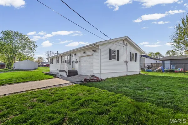 $152,000 | 400 Easton Avenue, Jerseyville, IL 62052