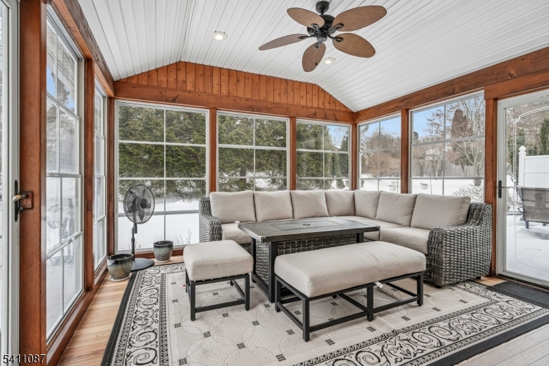 8 Kelly Drive Succasunna, NJ 07876 - Photo 23 of 42