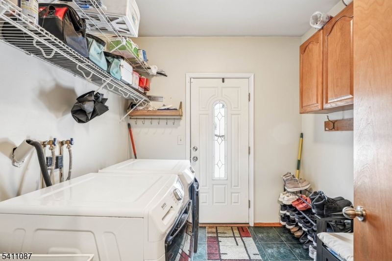 8 Kelly Drive Succasunna, NJ 07876 - Photo 24 of 42