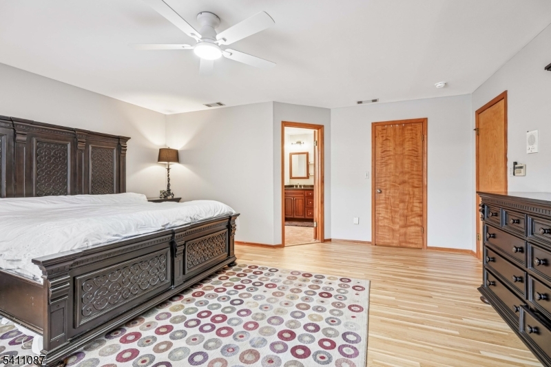 8 Kelly Drive Succasunna, NJ 07876 - Photo 31 of 42