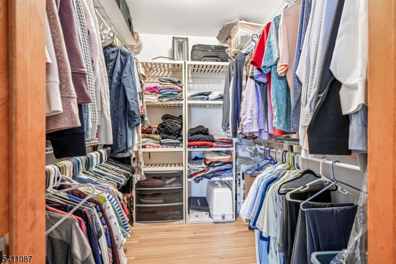 8 Kelly Drive Succasunna, NJ 07876 - Photo 34 of 42