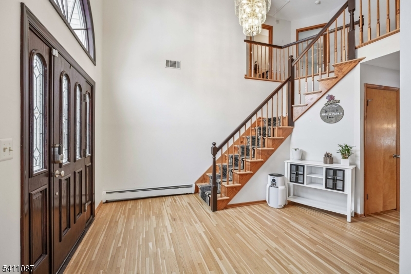 8 Kelly Drive Succasunna, NJ 07876 - Photo 6 of 42