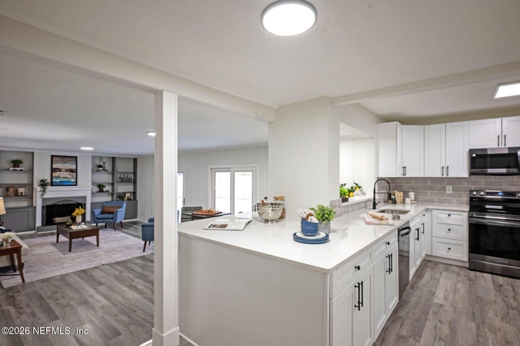 4622 Homestead Road Jacksonville, FL 32210 - Photo 10 of 42 Kit-living