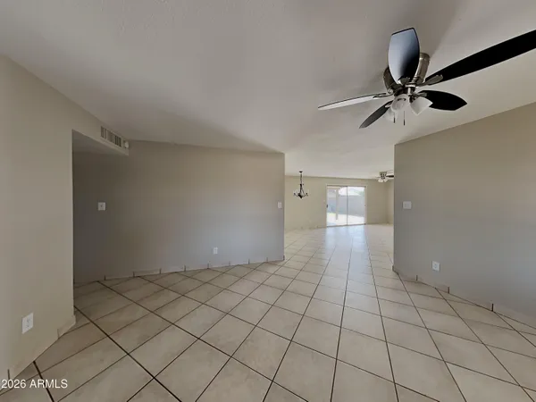 $1,965 | 8645 West Glenrosa Avenue, Phoenix, AZ 85037