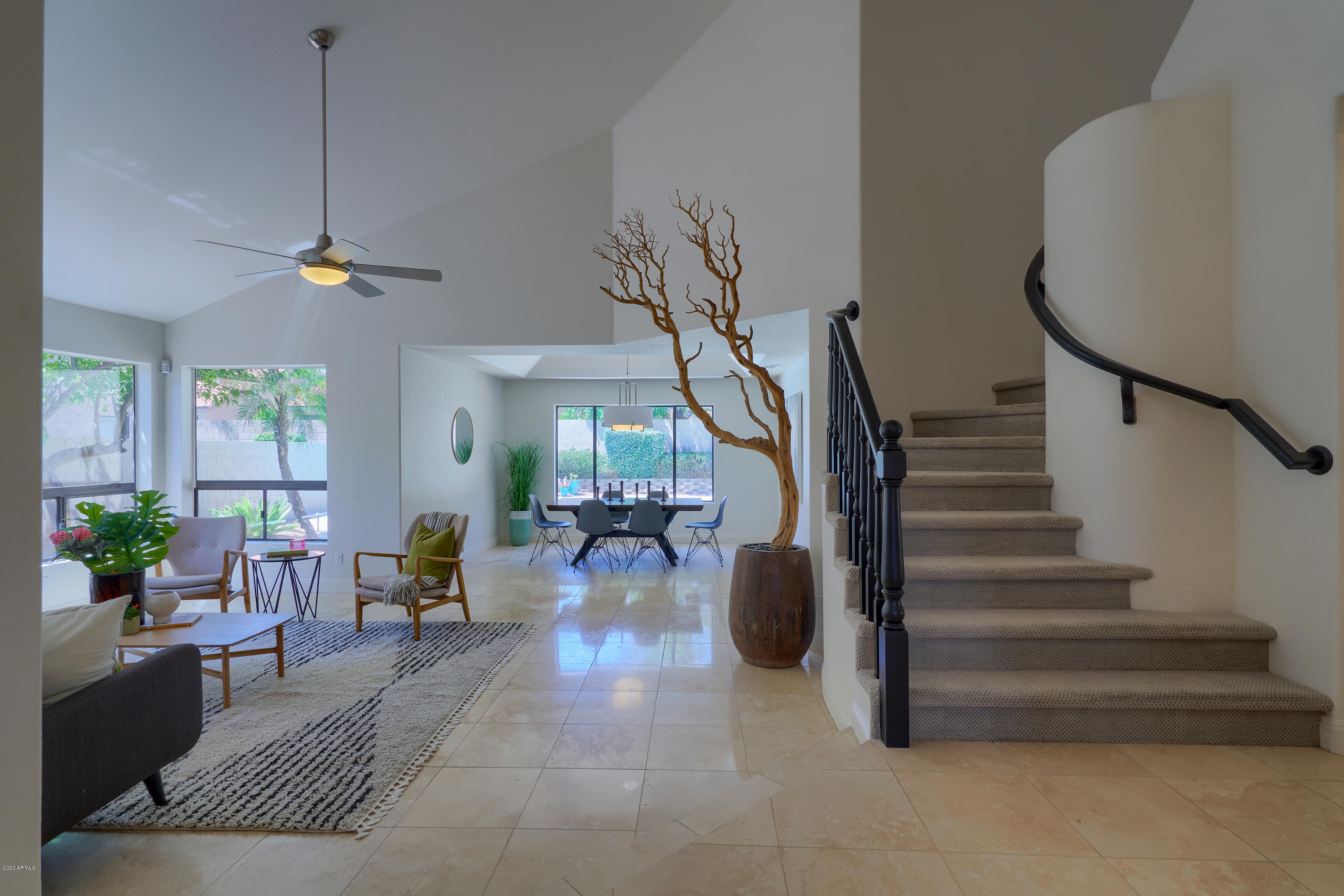 5908 East Grandview Road Scottsdale, AZ 85254 - Photo 2 of 39 Entry