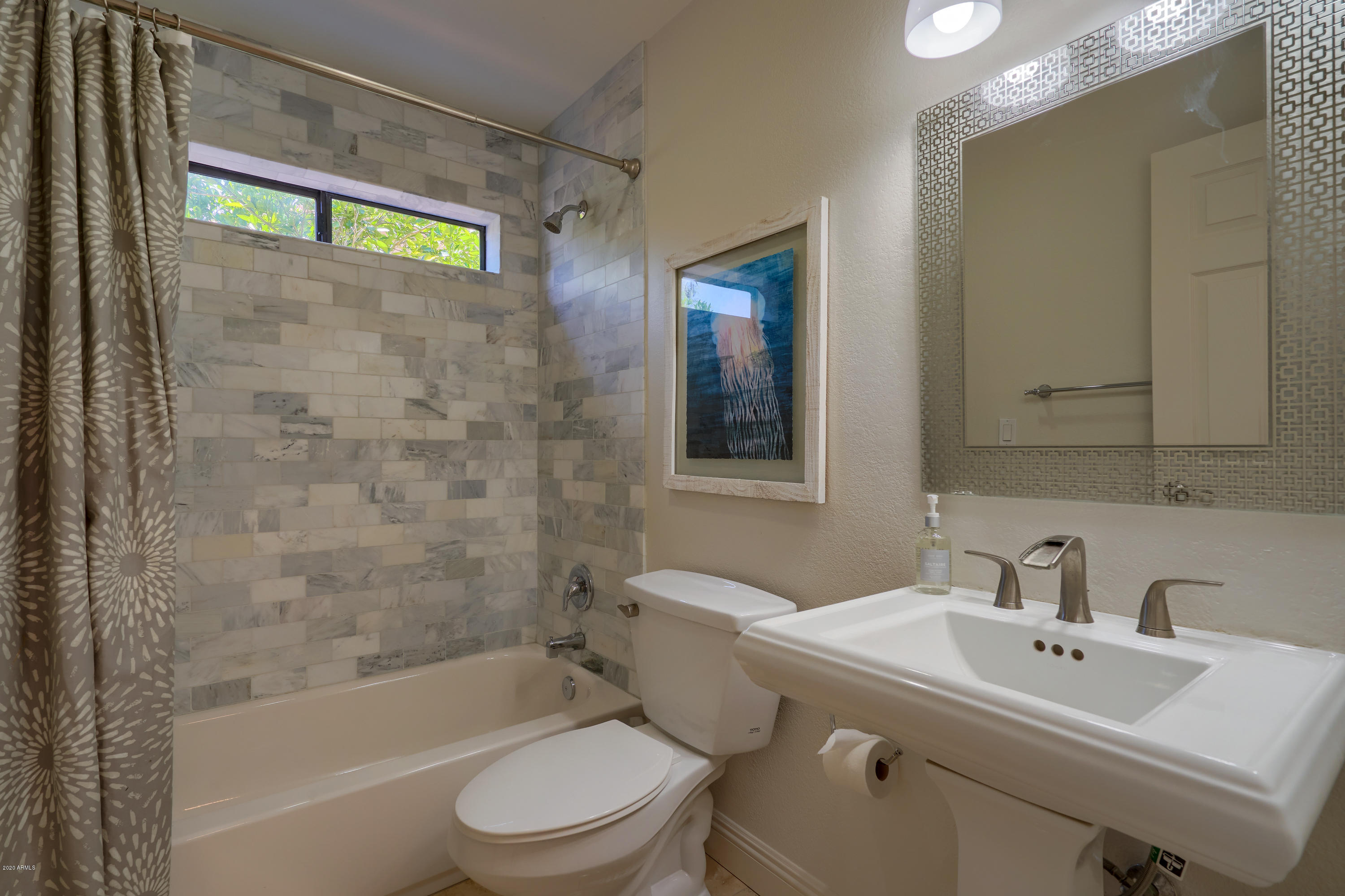 5908 East Grandview Road Scottsdale, AZ 85254 - Photo 27 of 39 Downstairs bath