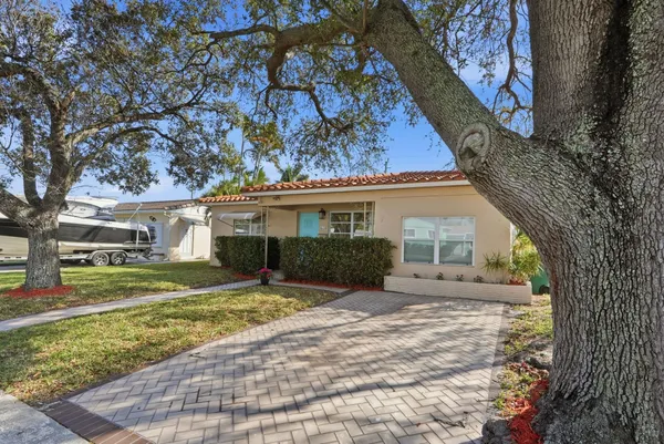 $4,500 | 218 Southeast 3rd Terrace, Dania Beach, FL 33004