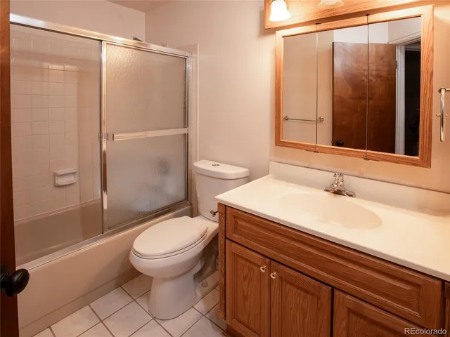 $435,000 | 4822 South Genoa Street, Centennial, CO 80015