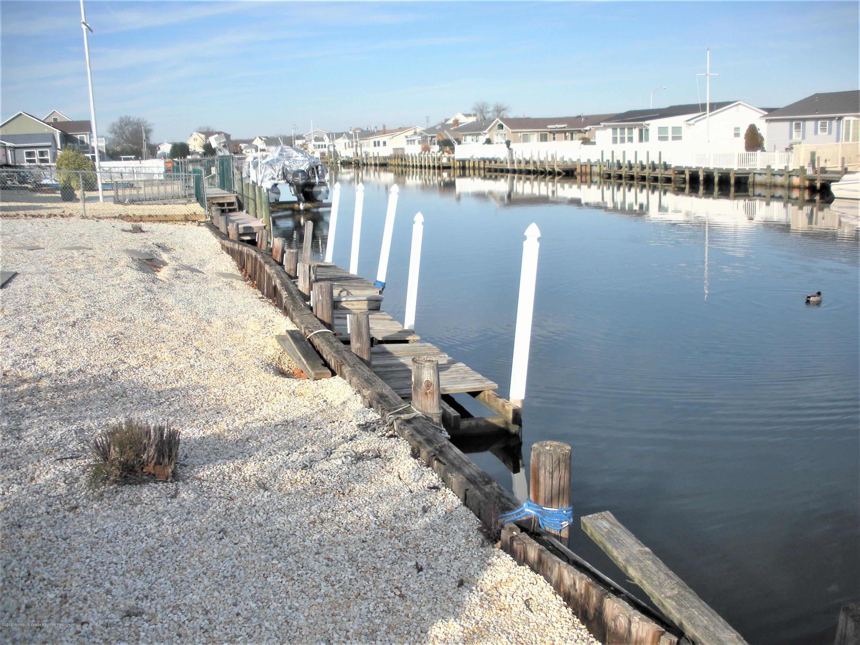 218 Edison Road Barnegat, NJ 08005 - Photo 6 of 30 DSCN9390