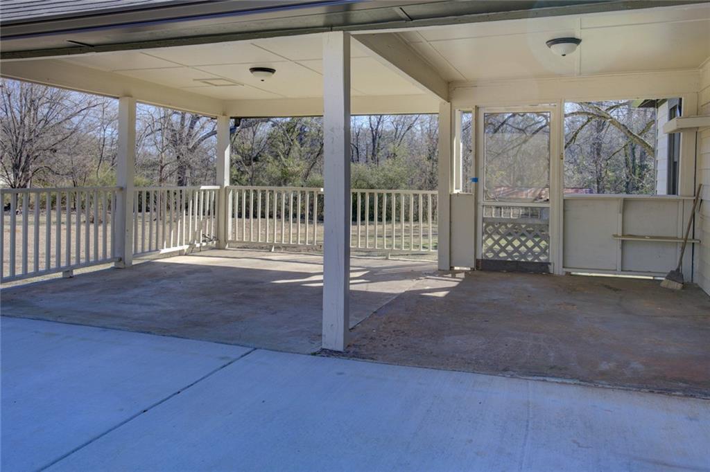 63 Neely Hammonds Road Covington, GA 30014 - Photo 4 of 27