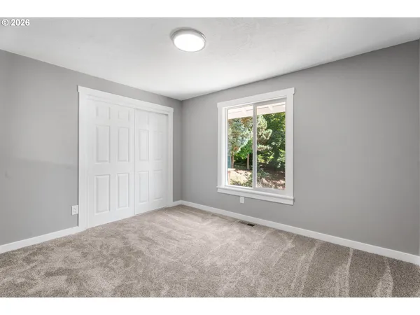 $849,000 | 23040 Southeast Yellowhammer Street, Damascus, OR 97089