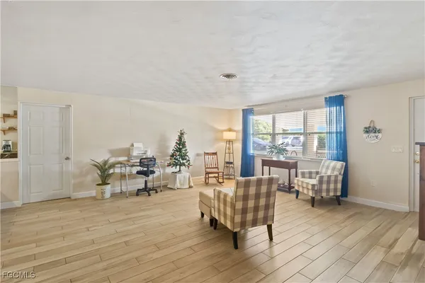 $395,000 | 2249 Ephraim Avenue, Fort Myers, FL 33907