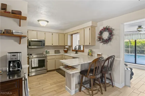 $395,000 | 2249 Ephraim Avenue, Fort Myers, FL 33907