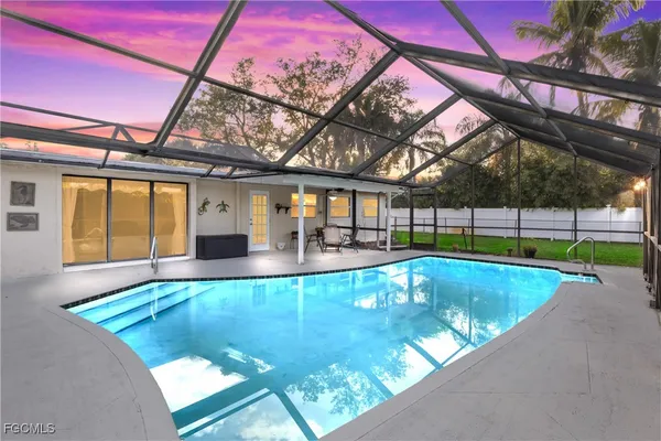 $395,000 | 2249 Ephraim Avenue, Fort Myers, FL 33907