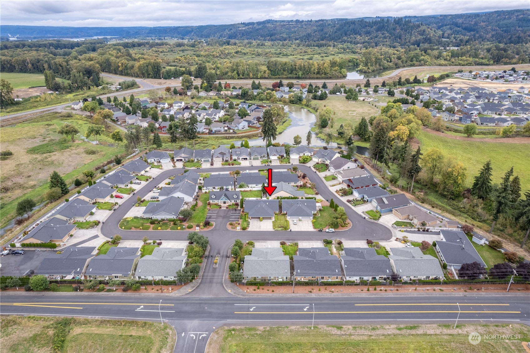 8 Willow Pointe Loop Longview, WA 98632 - Photo 27 of 29 an aerial view of residential houses with outdoor space