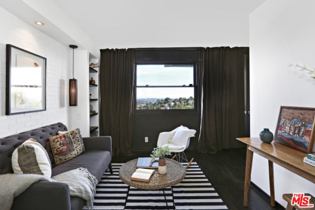 8560 Ridpath Drive Los Angeles, CA 90046 - Photo 22 of 32 Gallery Image 22