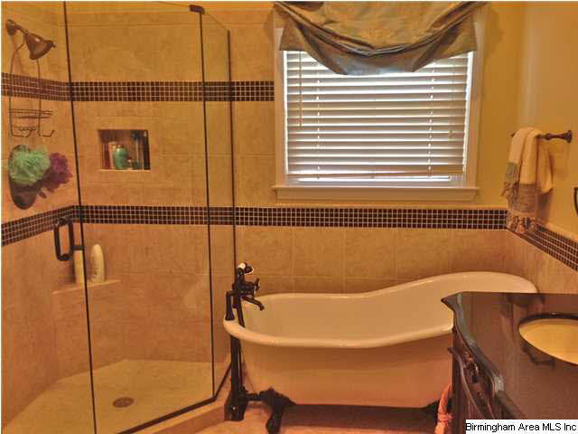 1804 Cross Circle Birmingham, AL 35244 - Photo 11 of 16