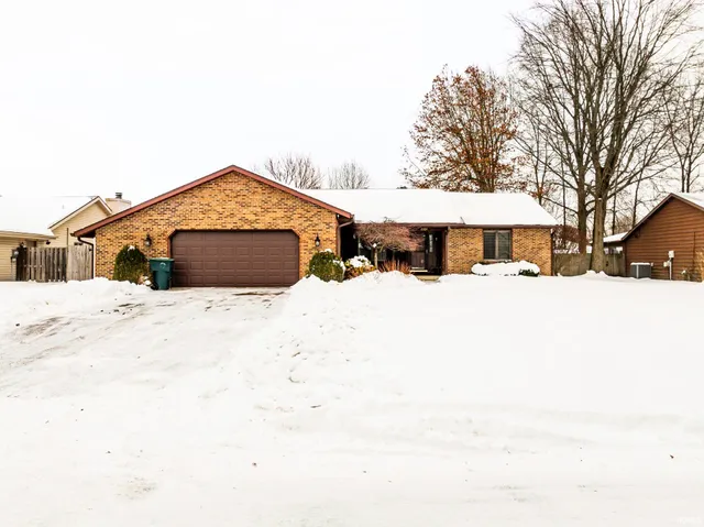 $224,900 | 2304 North Moors Street, Muncie, IN 47304