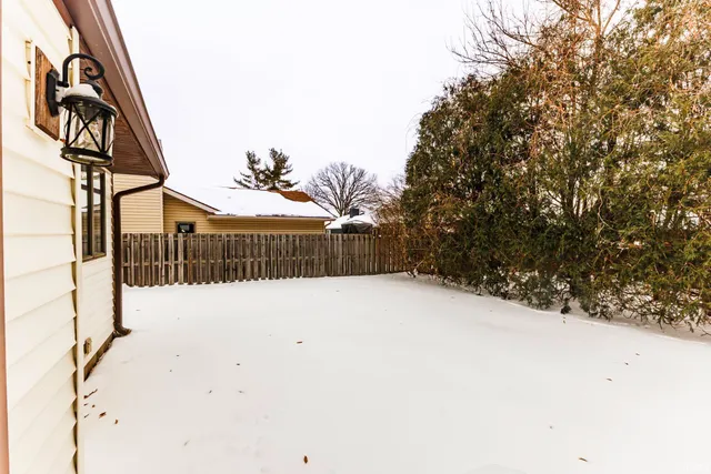 $224,900 | 2304 North Moors Street, Muncie, IN 47304