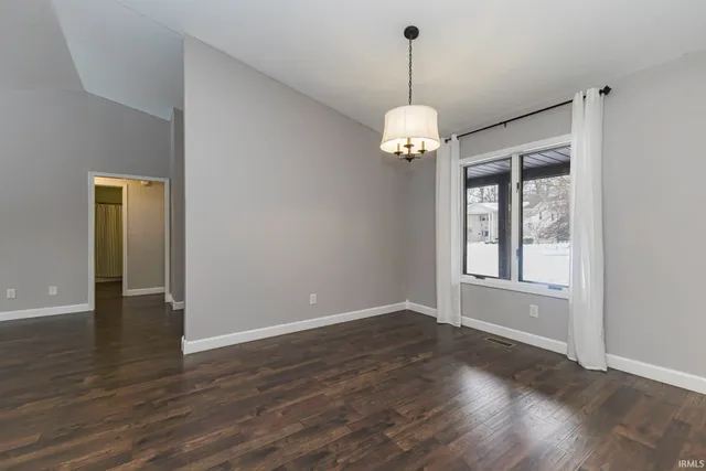 $224,900 | 2304 North Moors Street, Muncie, IN 47304