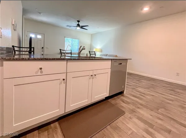 $1,950 | 12748 Feathersong Street, Henderson, NV 89044