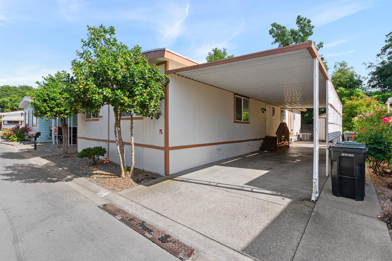19690 Highway 99, Unit 27 Acampo, CA 95220 - Photo 10 of 10