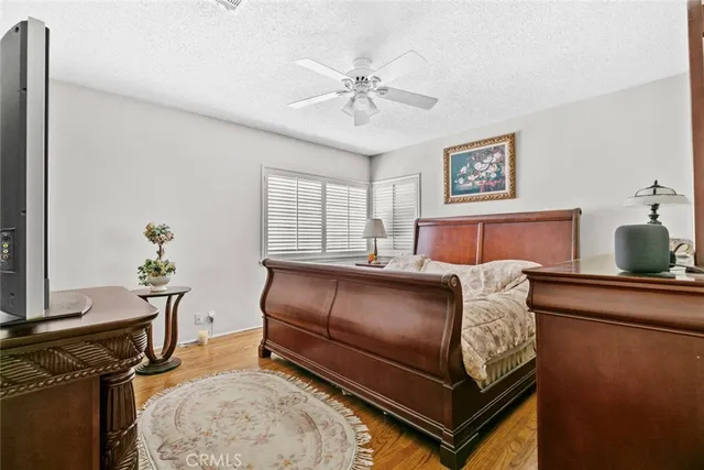 $1,283,000 | 516 North Brighton Street, Burbank, CA 91506