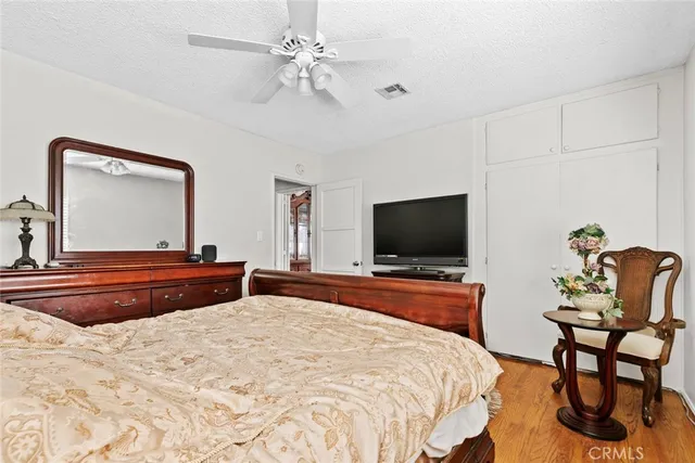 $1,283,000 | 516 North Brighton Street, Burbank, CA 91506