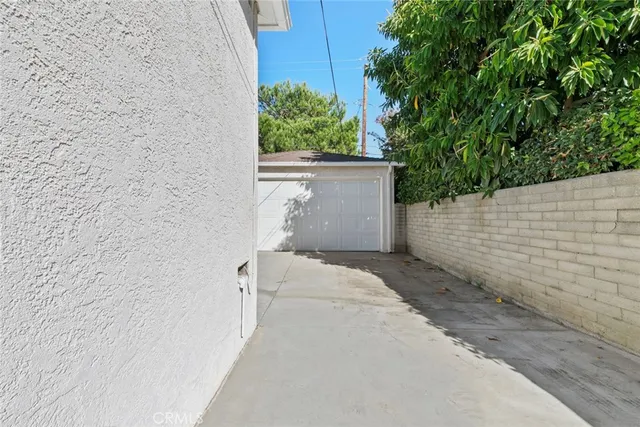 $1,283,000 | 516 North Brighton Street, Burbank, CA 91506