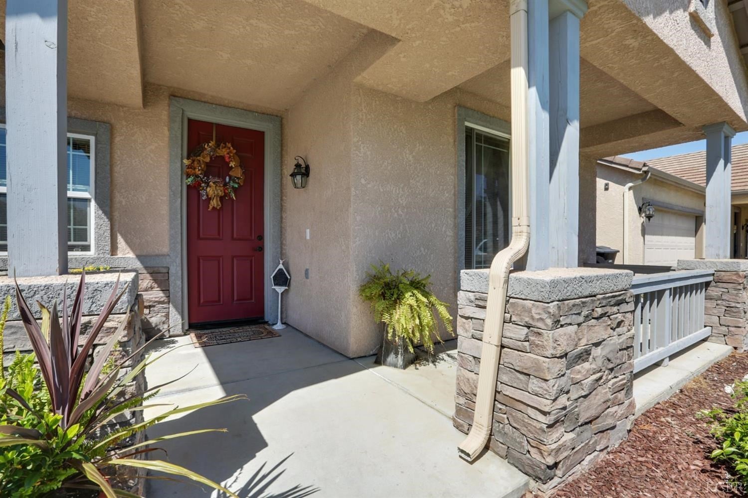 2096 West Rio Hondo Way Hanford, CA 93230 - Photo 4 of 10 Gallery Image 4
