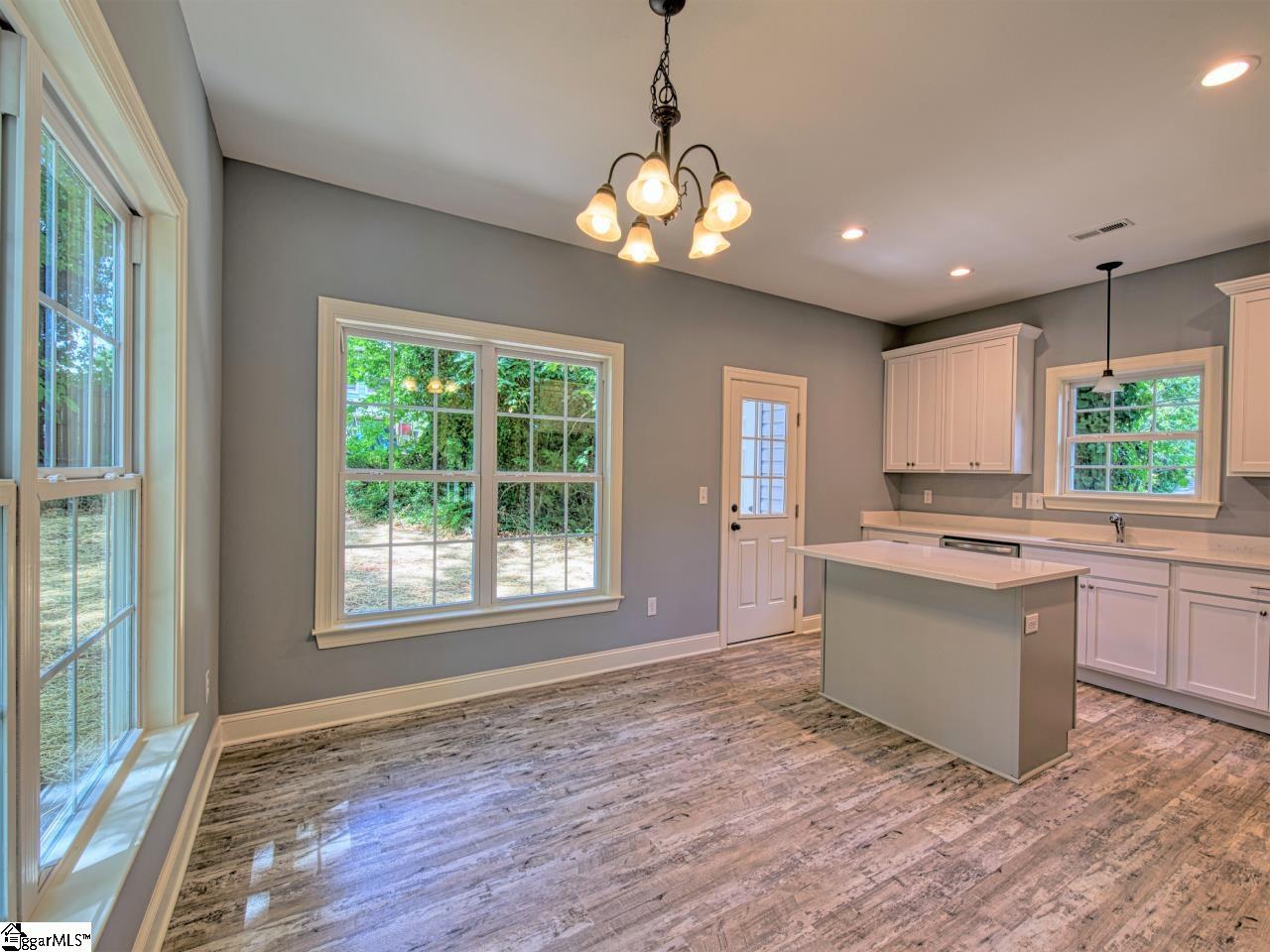 207 Elder Street Greenville, SC 29607 - Photo 15 of 30 Gallery Image 15