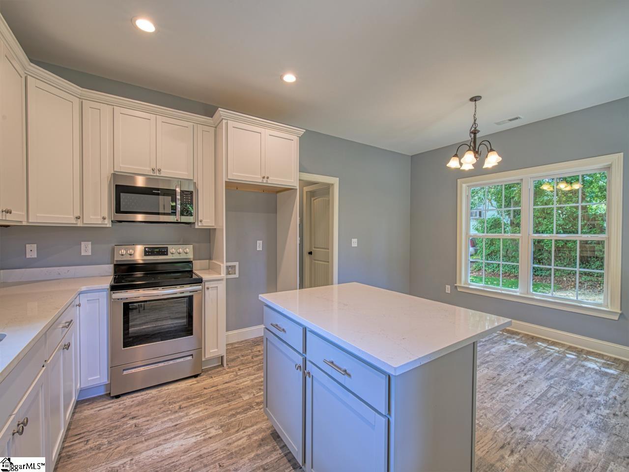 207 Elder Street Greenville, SC 29607 - Photo 16 of 30 Gallery Image 16