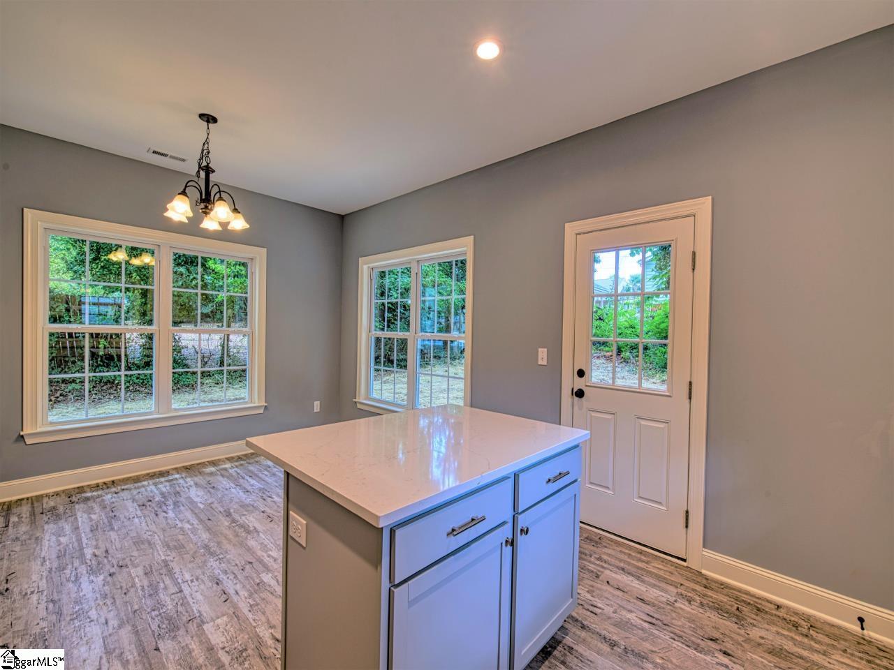 207 Elder Street Greenville, SC 29607 - Photo 17 of 30 Gallery Image 17