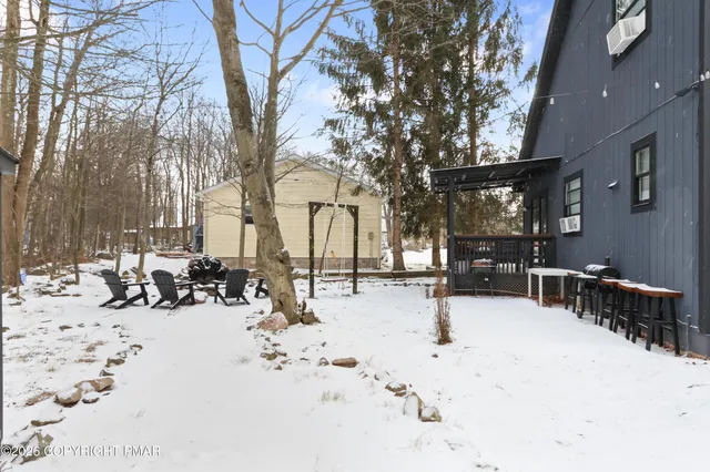 a view of outdoor space yard and patio