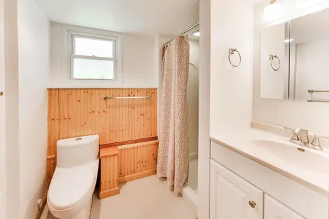 $500,000 | 1104 Clarence Avenue, Oak Park, IL 60304