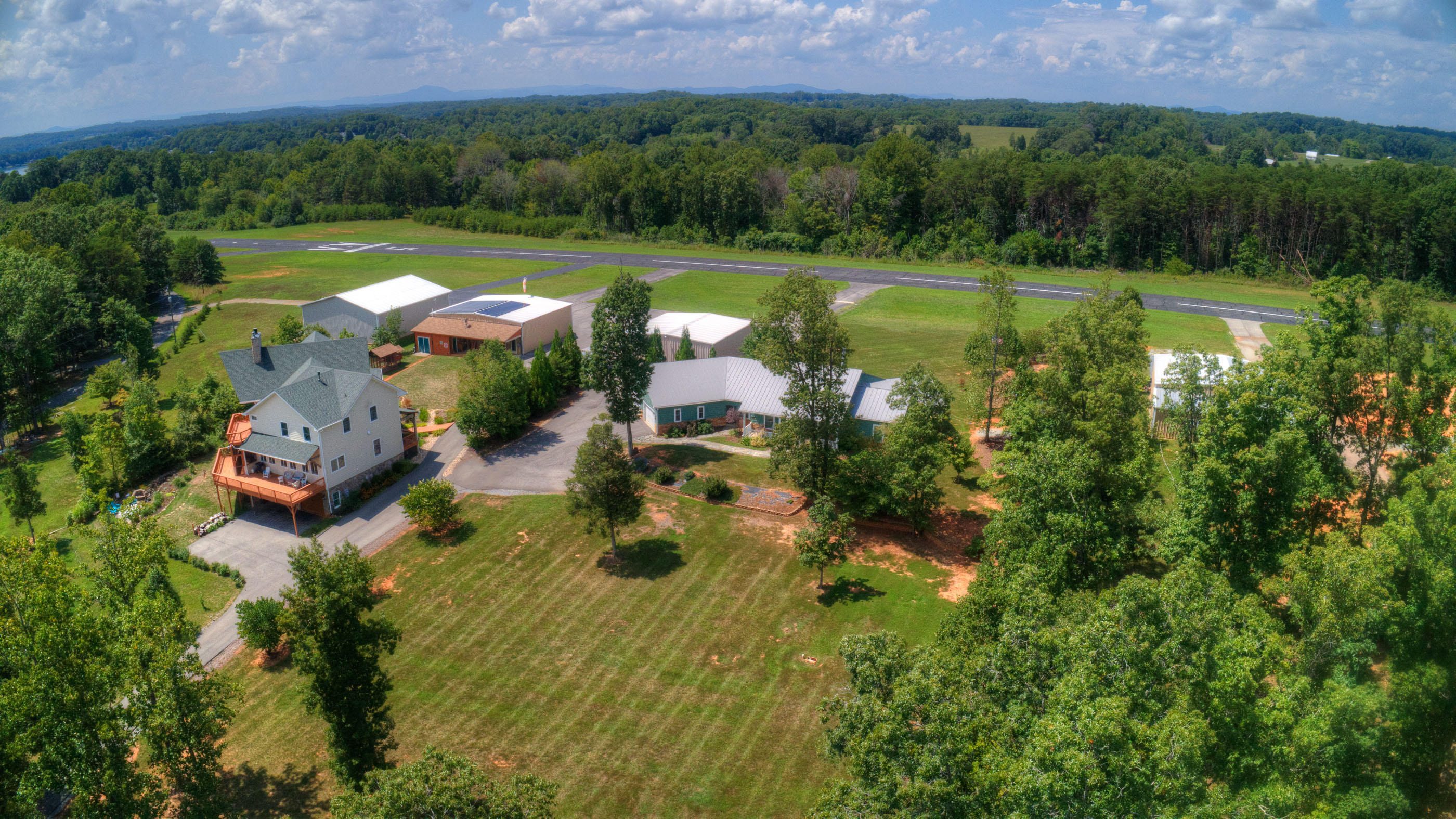 1993 Buccaneer Road Moneta, VA 24121 - Photo 2 of 80 DJI_0014