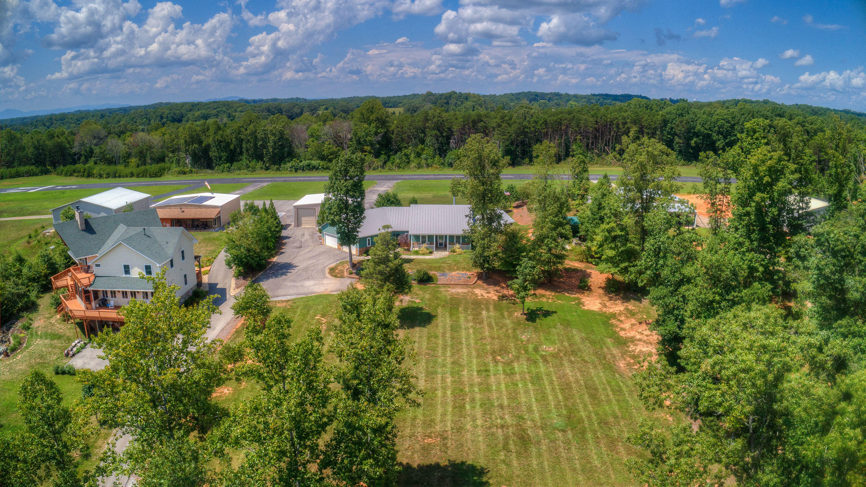 1993 Buccaneer Road Moneta, VA 24121 - Photo 68 of 80 DJI_0010