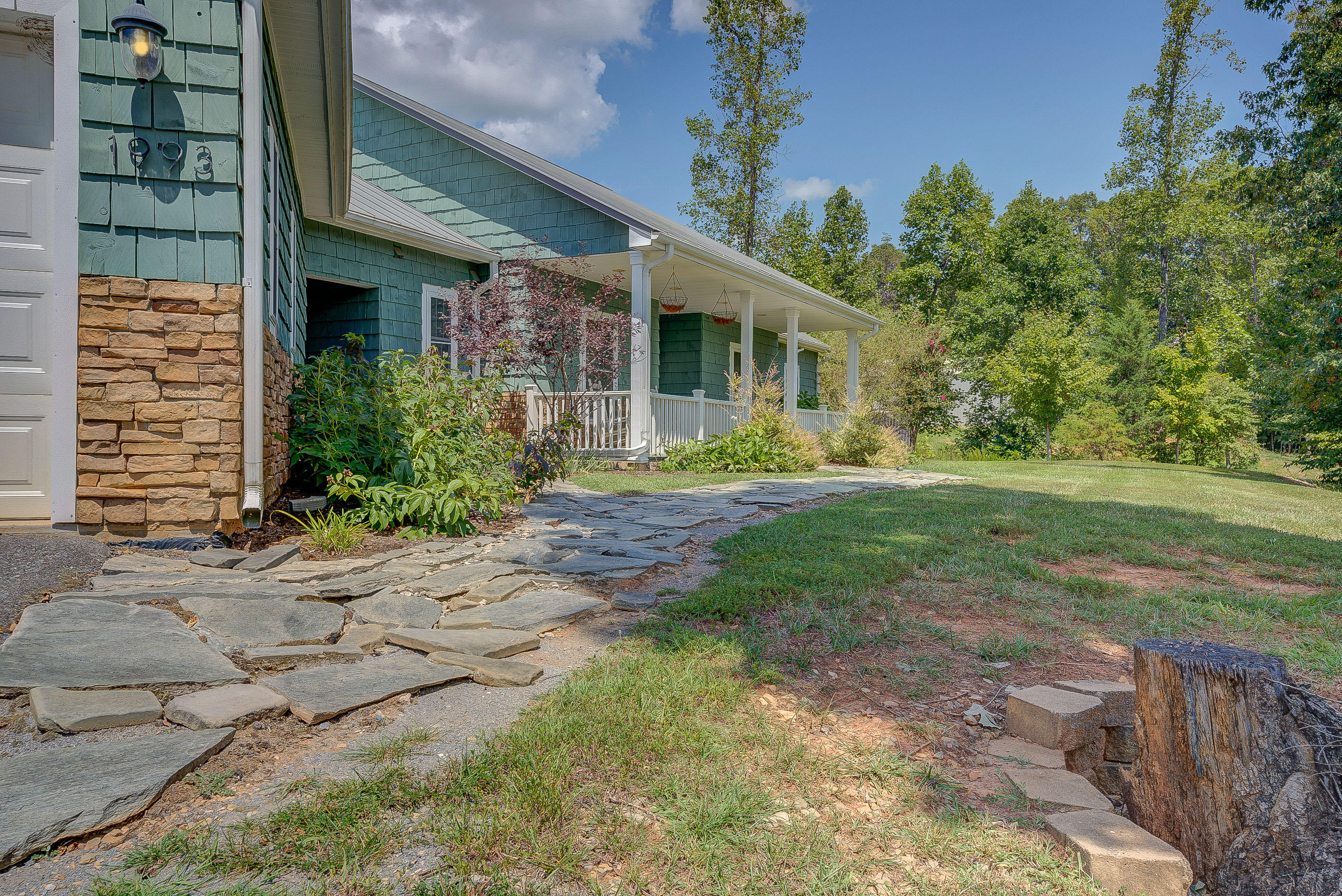 1993 Buccaneer Road Moneta, VA 24121 - Photo 73 of 80 96