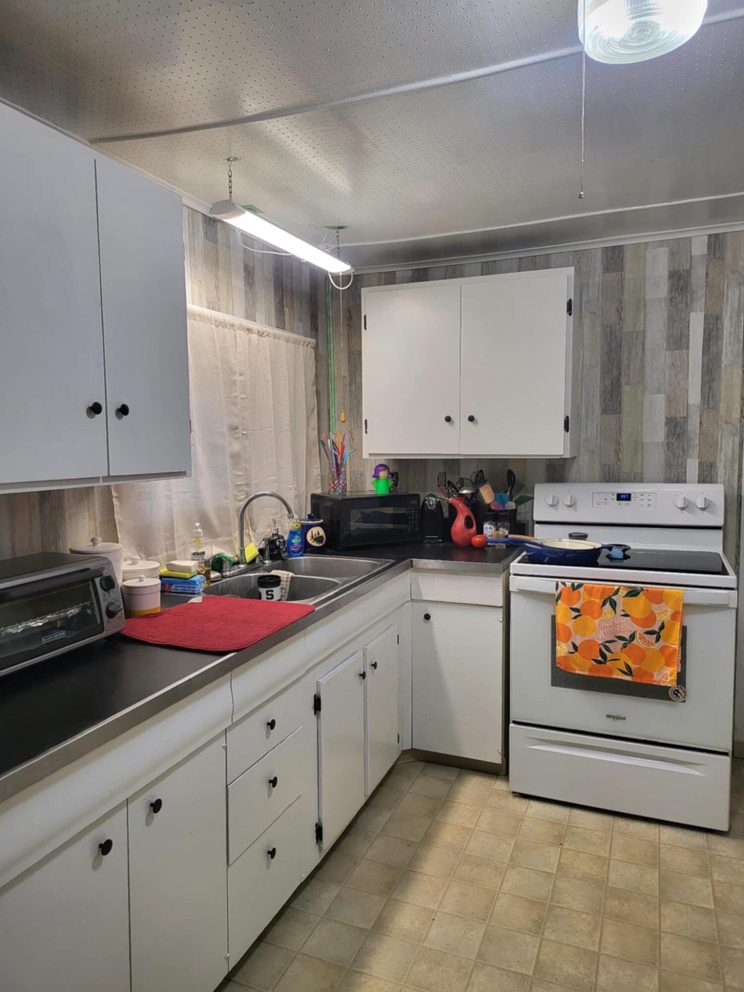 3322 Palmer Street Lansing, MI 48910 - Photo 14 of 26 ba1d77f1-3b71-469a-b675-d3cb645b1d0c